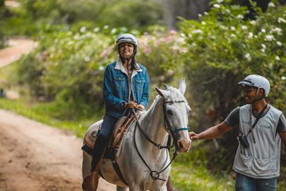 passeio de cavalo -parque dos sonhos.jpg
