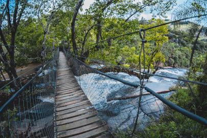 ponte da cachoeira - parque dos sonhos.jpg