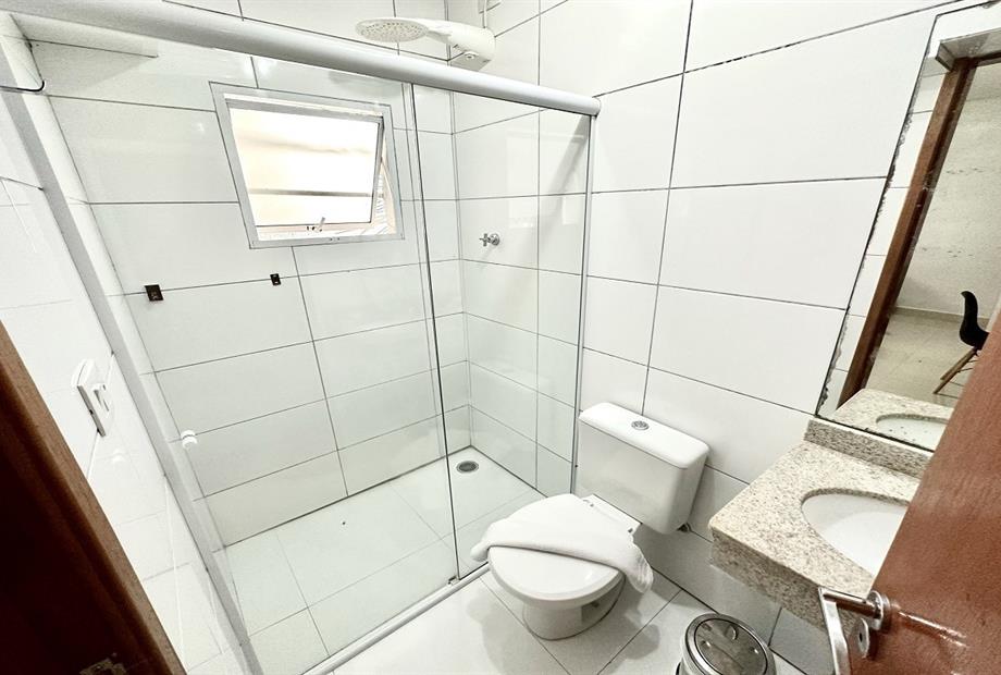 apto 49 banheiro.jpg