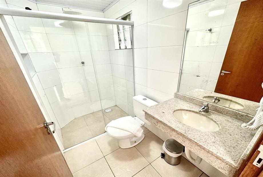 apto 45 banheiro.jpeg