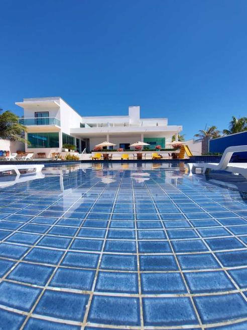 piscina.jpeg