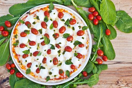 pizza caprese menor.jpg