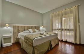 Quádruplo do Hotel Pequeno Bosque