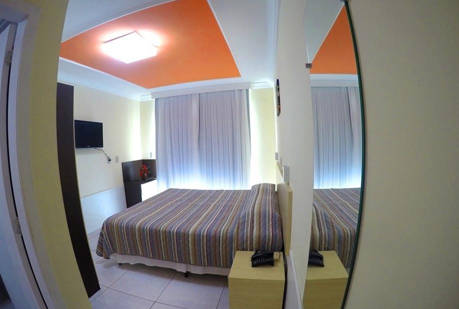 luxo dbl 298 (1).jpg