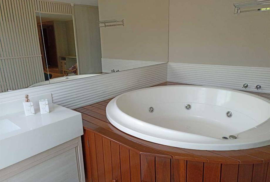 whatsapp image 2022-04-15 at 13.32.58 (2).jpeg