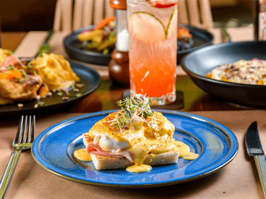 Hospedagem & Brunch