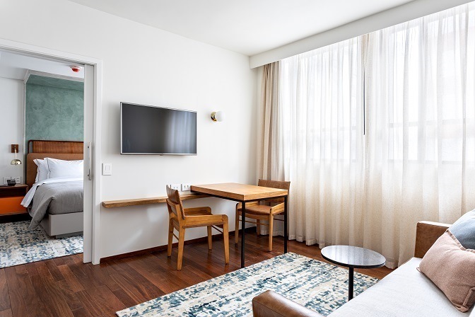 hilton_canopy_043.jpg