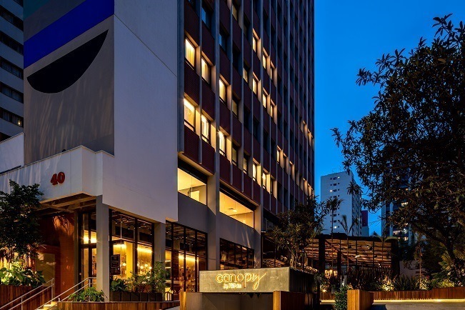 hilton_canopy_055.jpg