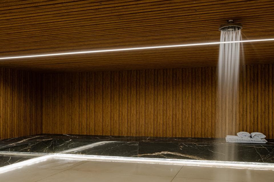 sauna 2.jpg