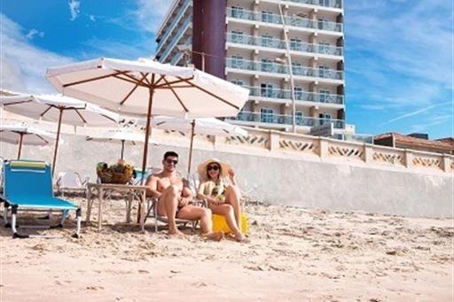 serviço de praia omni.jpg