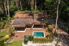 Bungalow with private pool