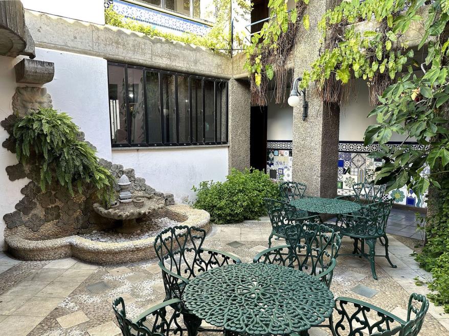 patio 1.jpg