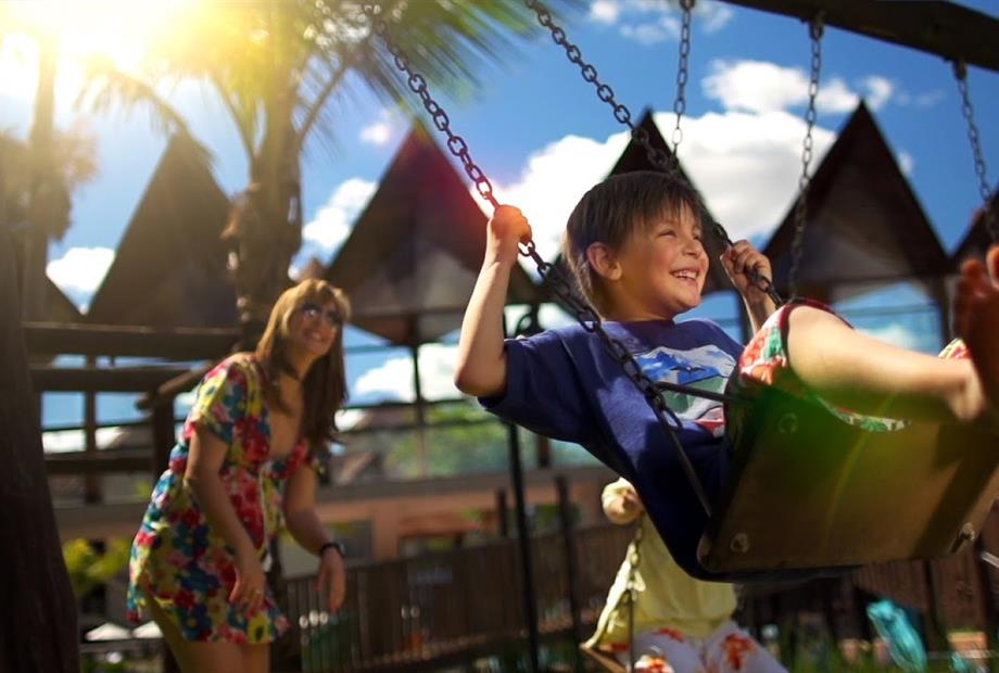 criança balanço.jpg