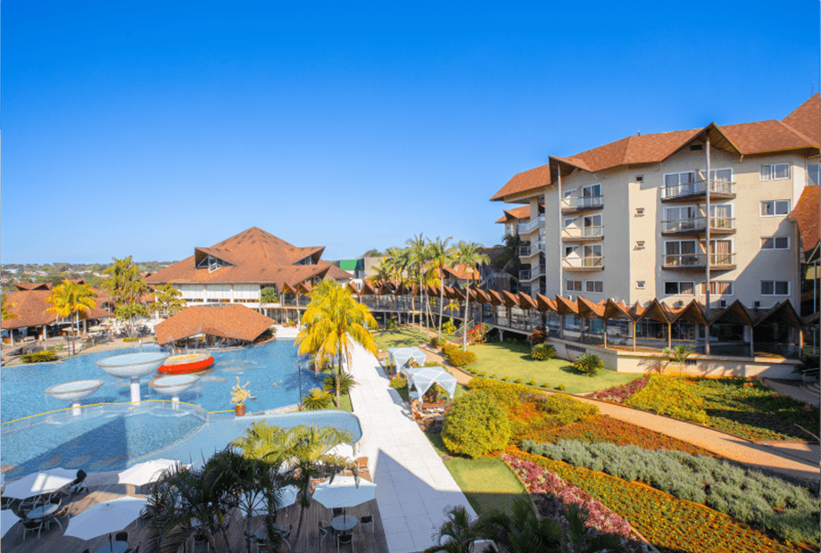 foto - omnibees - suite master - piscina 5.png