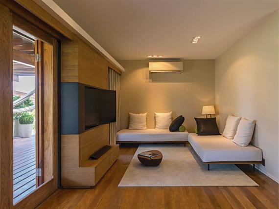 untitled-91 01 artboard 7.jpg