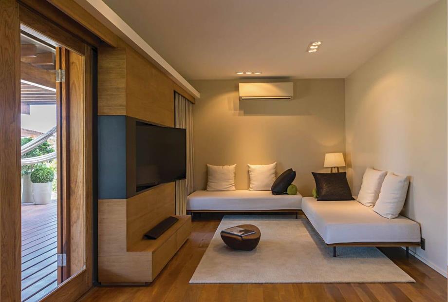 untitled-91 01 artboard 7.jpg