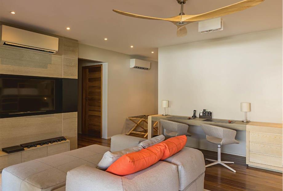 untitled-91 01 artboard 14.jpg