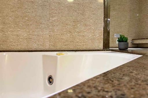 banheira suite executiva.jpg