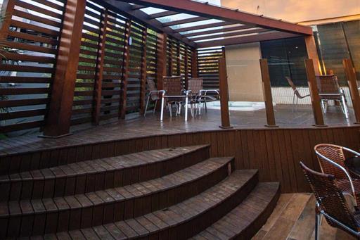 jacuzzi na piscina.jpg