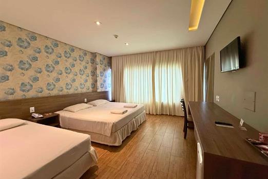 quarto triplo casal master (2).jpg