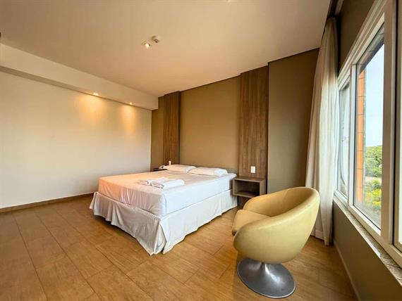 quarto casal master 2.jpg