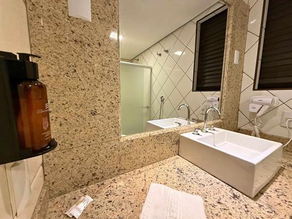 banheiro master 4.jpg