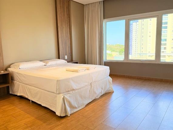 quarto casal master.jpg