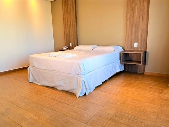 quarto casal master 2.jpg