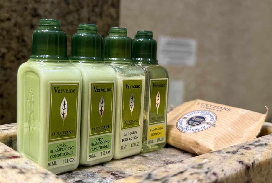 kit loccitane suíte master  e suíte executiva.jpg