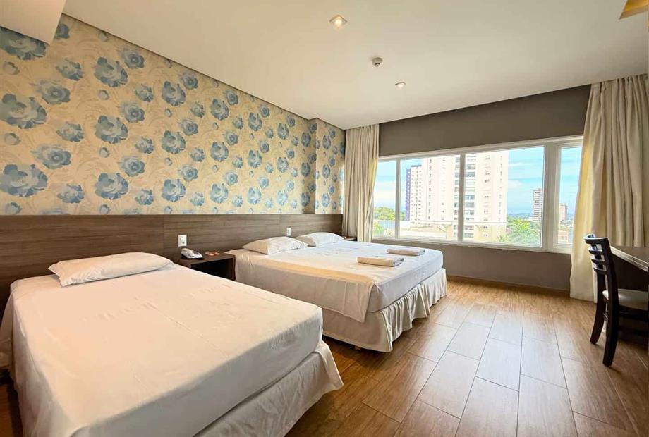 quarto triplo casal master.jpg