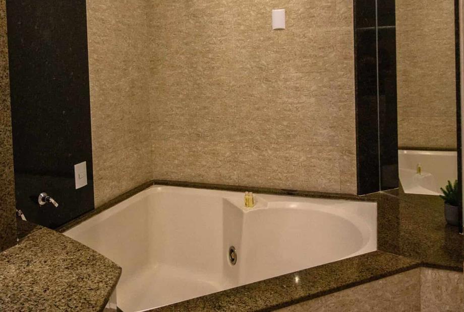 hidro suite executiva.jpg