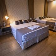 QUARTO CASAL COM 2 CRIANÇAS CORTESIA