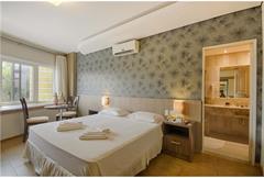 Suíte Executiva com banheira de hidromassagem