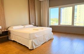 Quarto Casal Master do Continental Inn