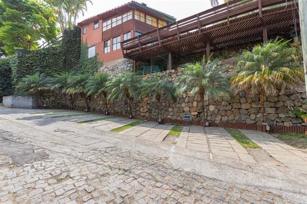 Foto 4 de VOA Wood House