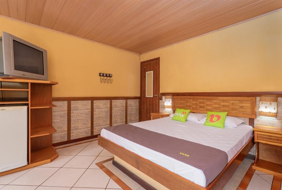 suite com banheira de hidro..jpg