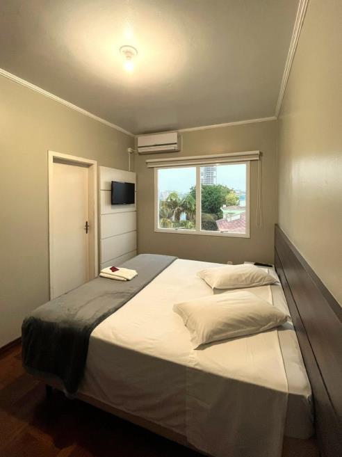 compressed_305_cama.jpg