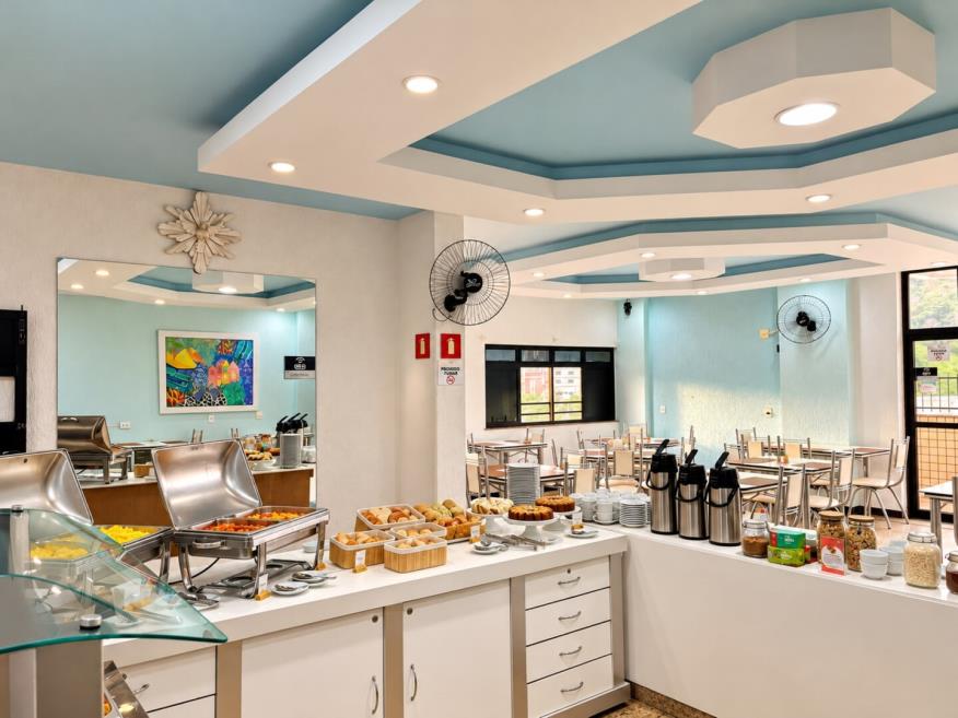 café17.jpg