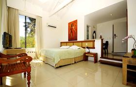 Quarto Deluxe com Cama King-size do Pousada Pelicano