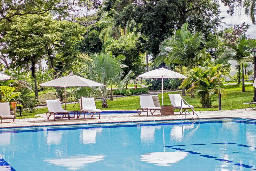 piscina (1).jpg