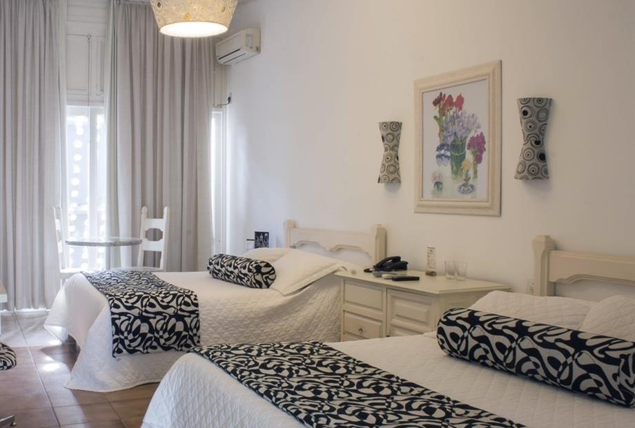 Niemeyer Standard (2).jpg