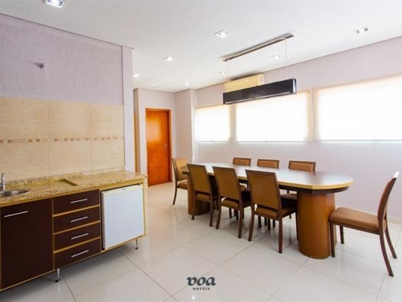 4 sala de reunião (2).jpg