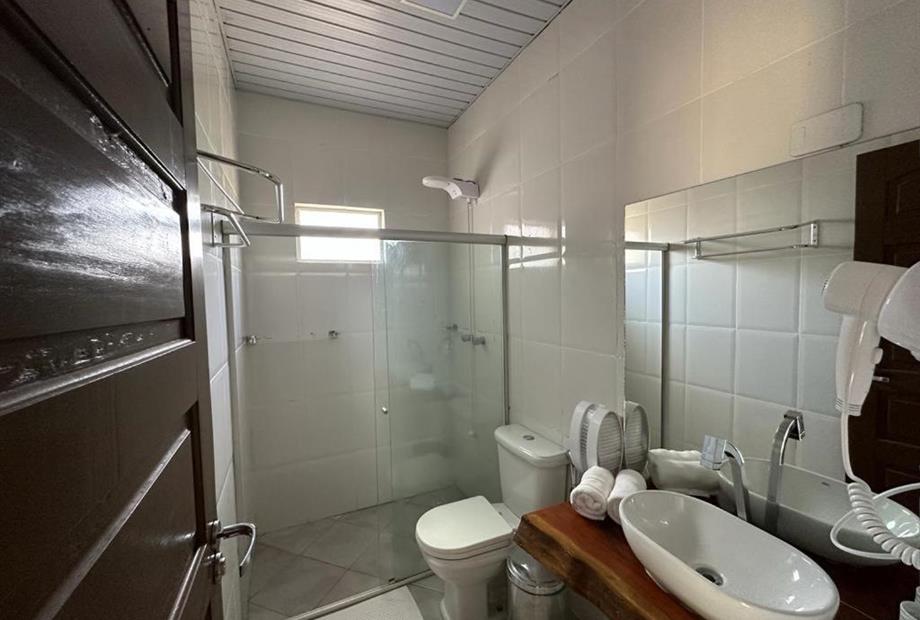 banheiro 01 varanda.jpg