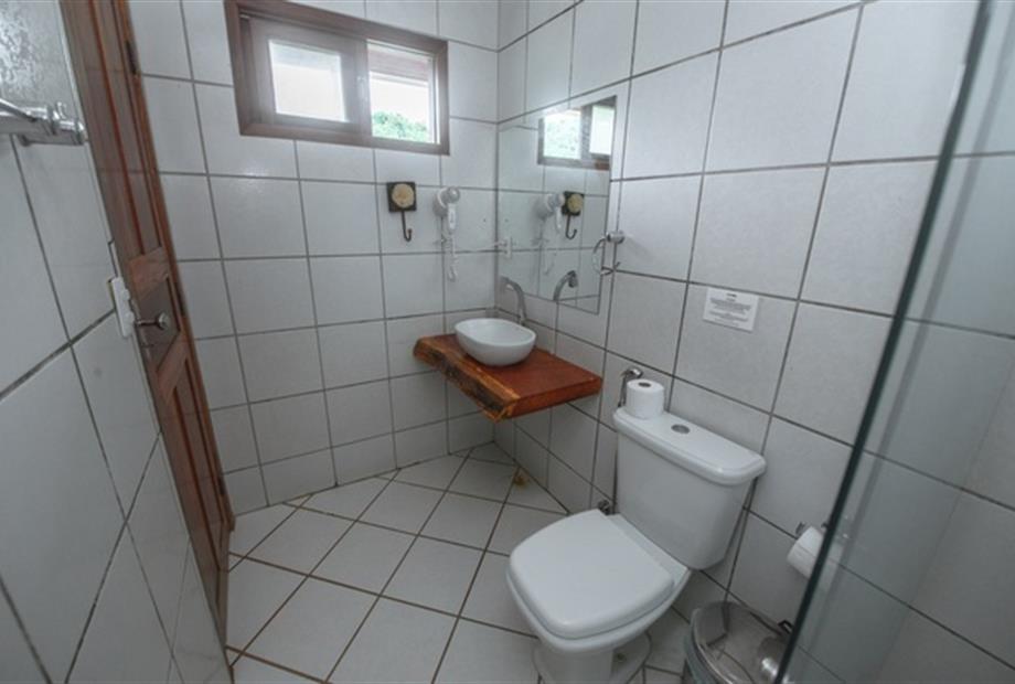 madeira banheiro 3.jpg