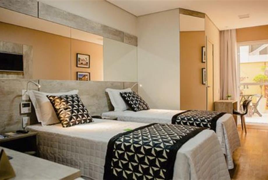 suite super luxo twin.jpg