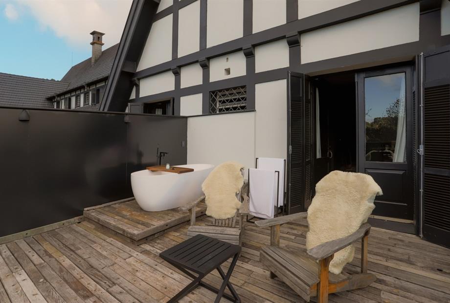 premier suite varanda jardim  (1).jpg