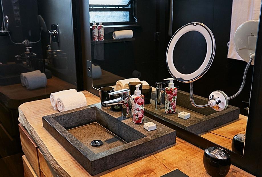 whatsapp image 2022-01-28 at 17.11.39.jpeg