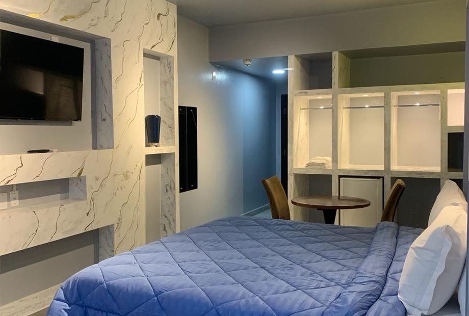 img_3421 grande.jpeg