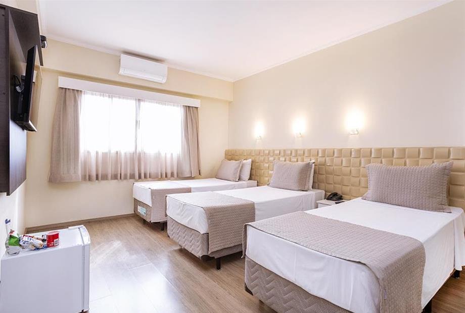 suíte tripla (1).jpg