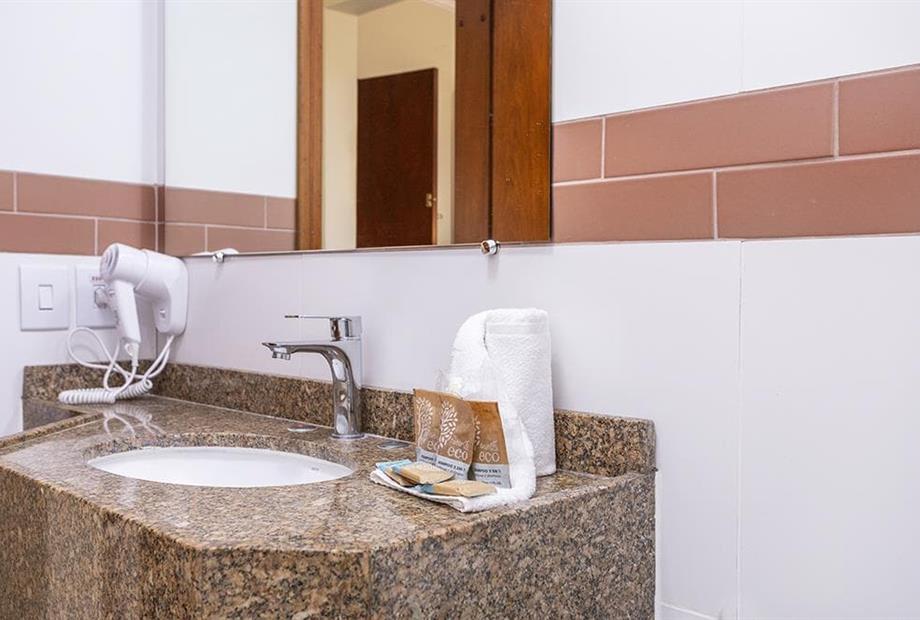 suíte tripla (6).jpg